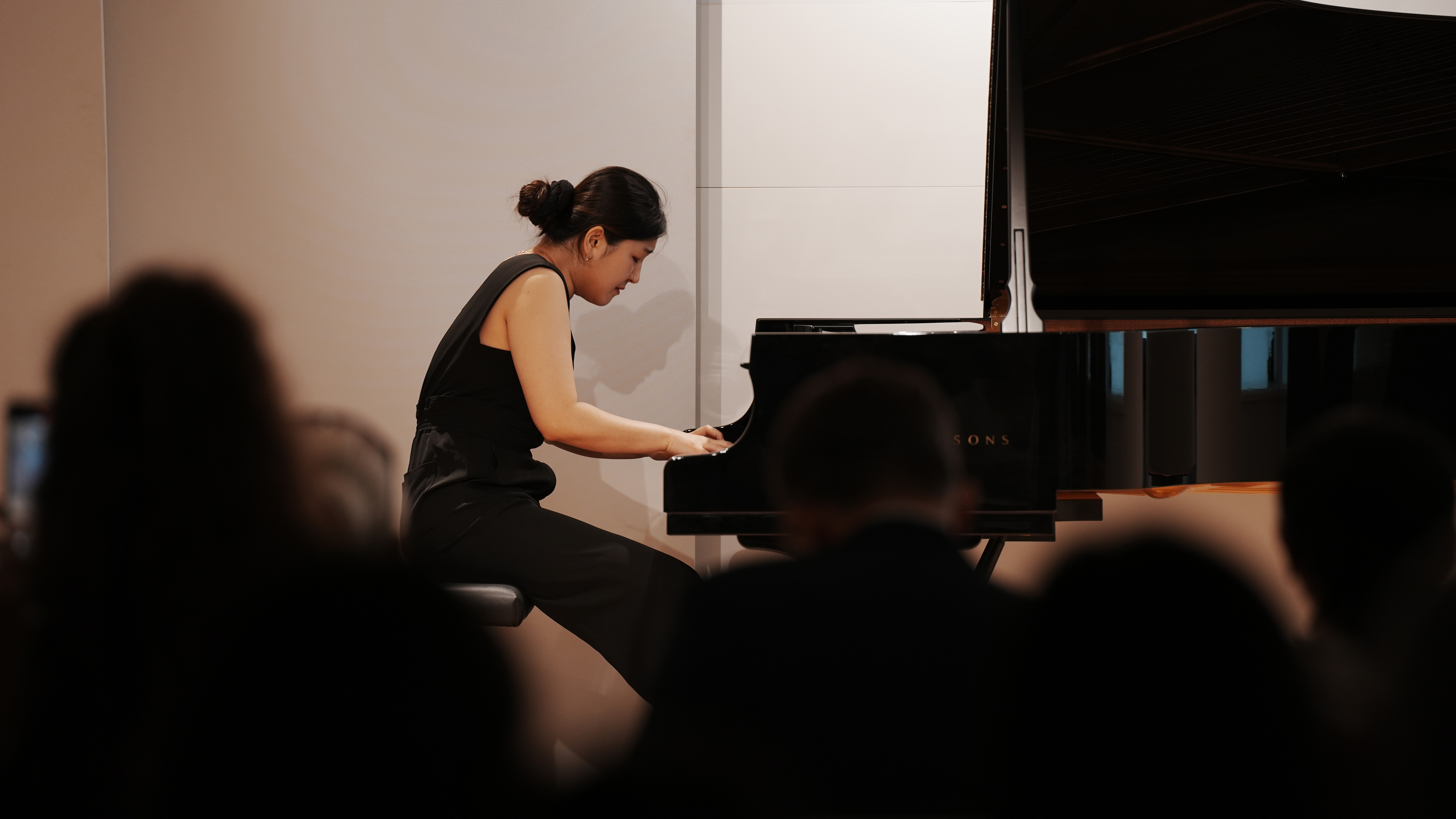 피아노 반주 모습