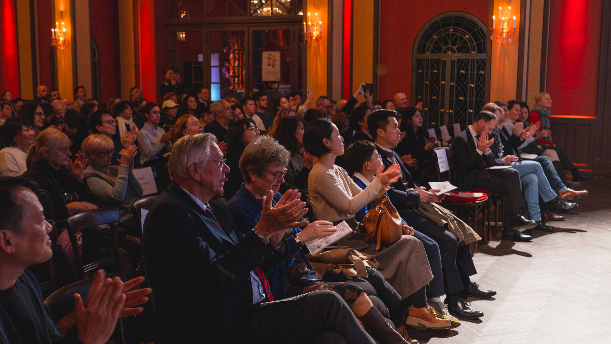 공연 모습 사진