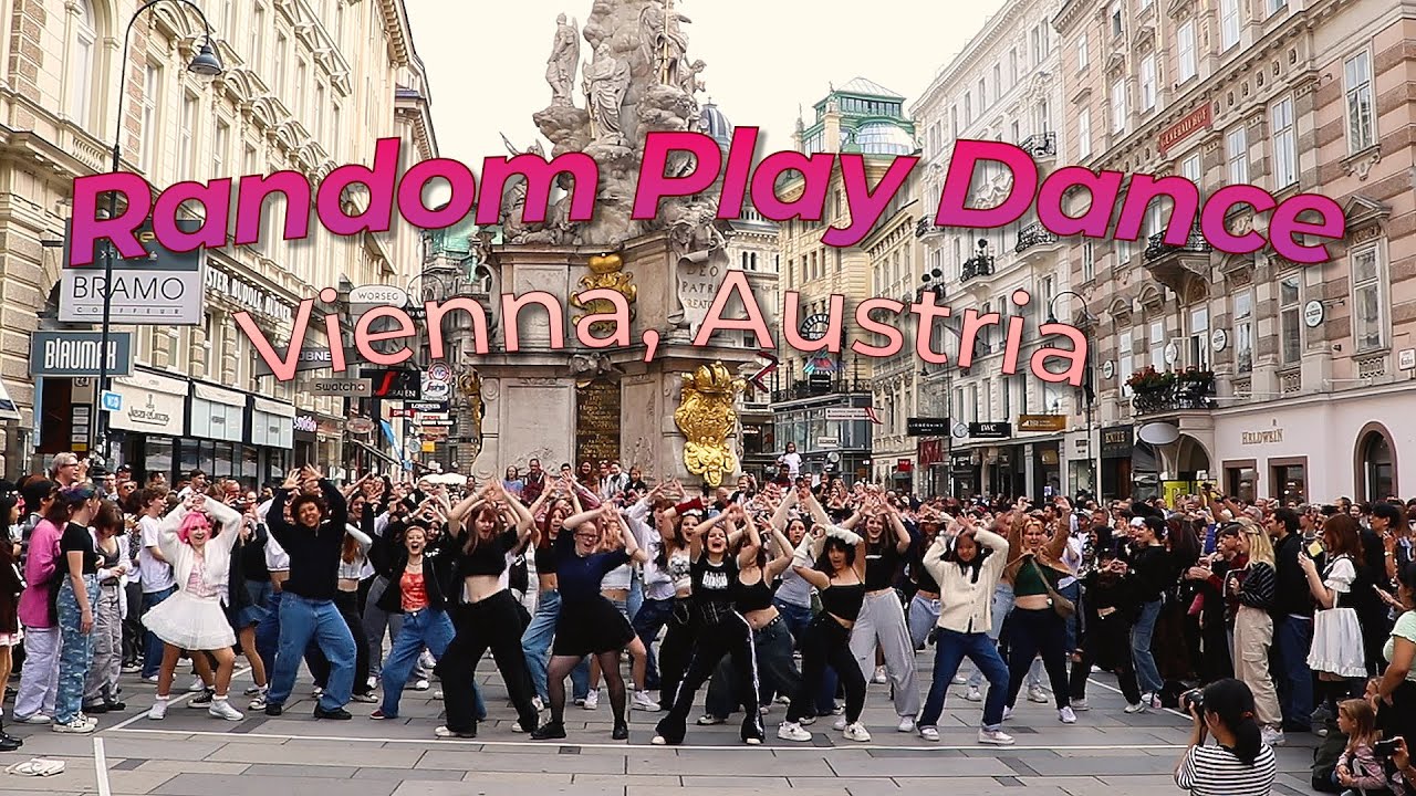  RANDOM PLAY DANCE in VIENNA CITY CENTER 랜덤 플레이 댄스 | Chuseok 2023